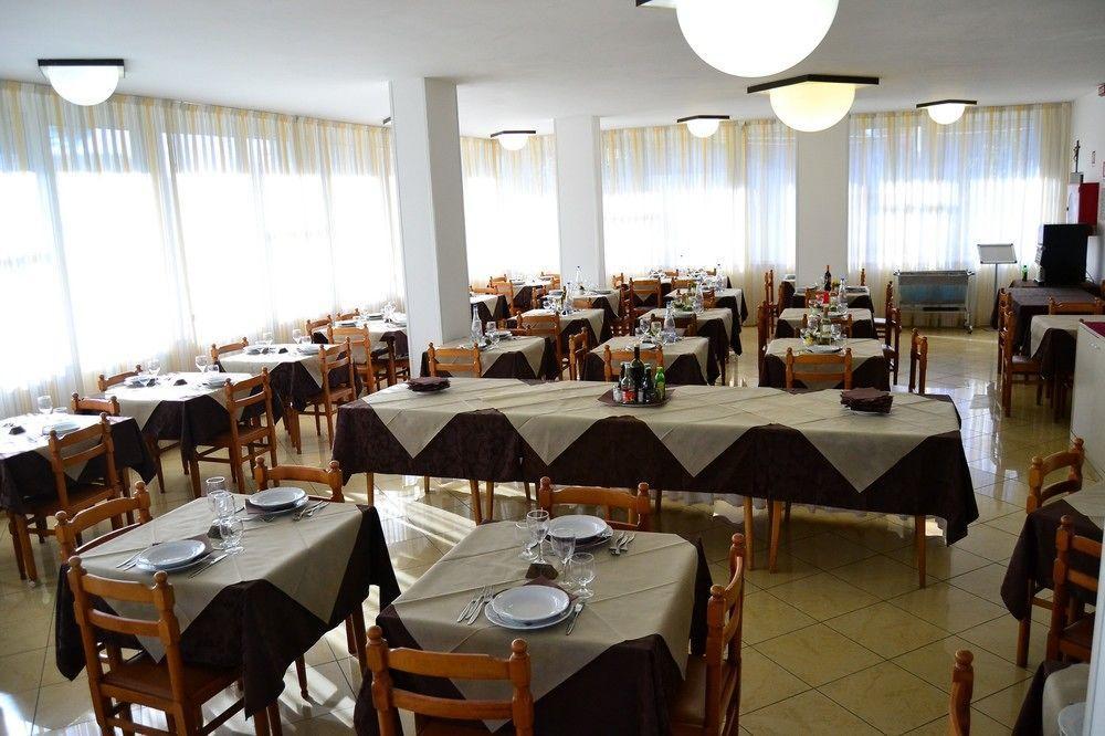 Hotel Fabio San Mauro Mare Exterior photo